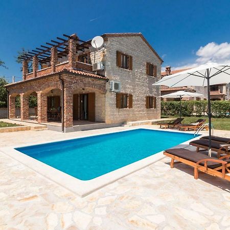 Villa Maja Svetvincenat Exterior photo