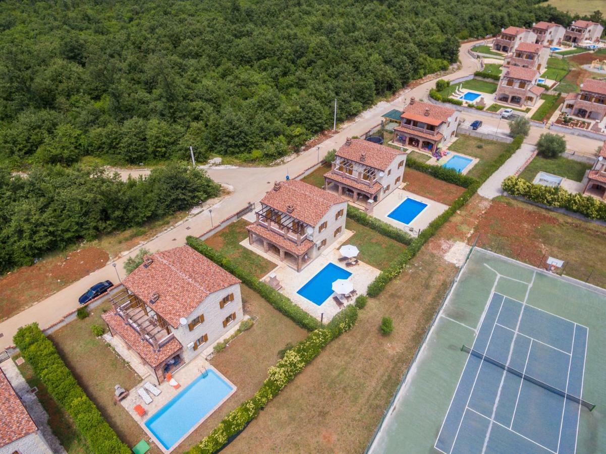 Villa Maja Svetvincenat Exterior photo